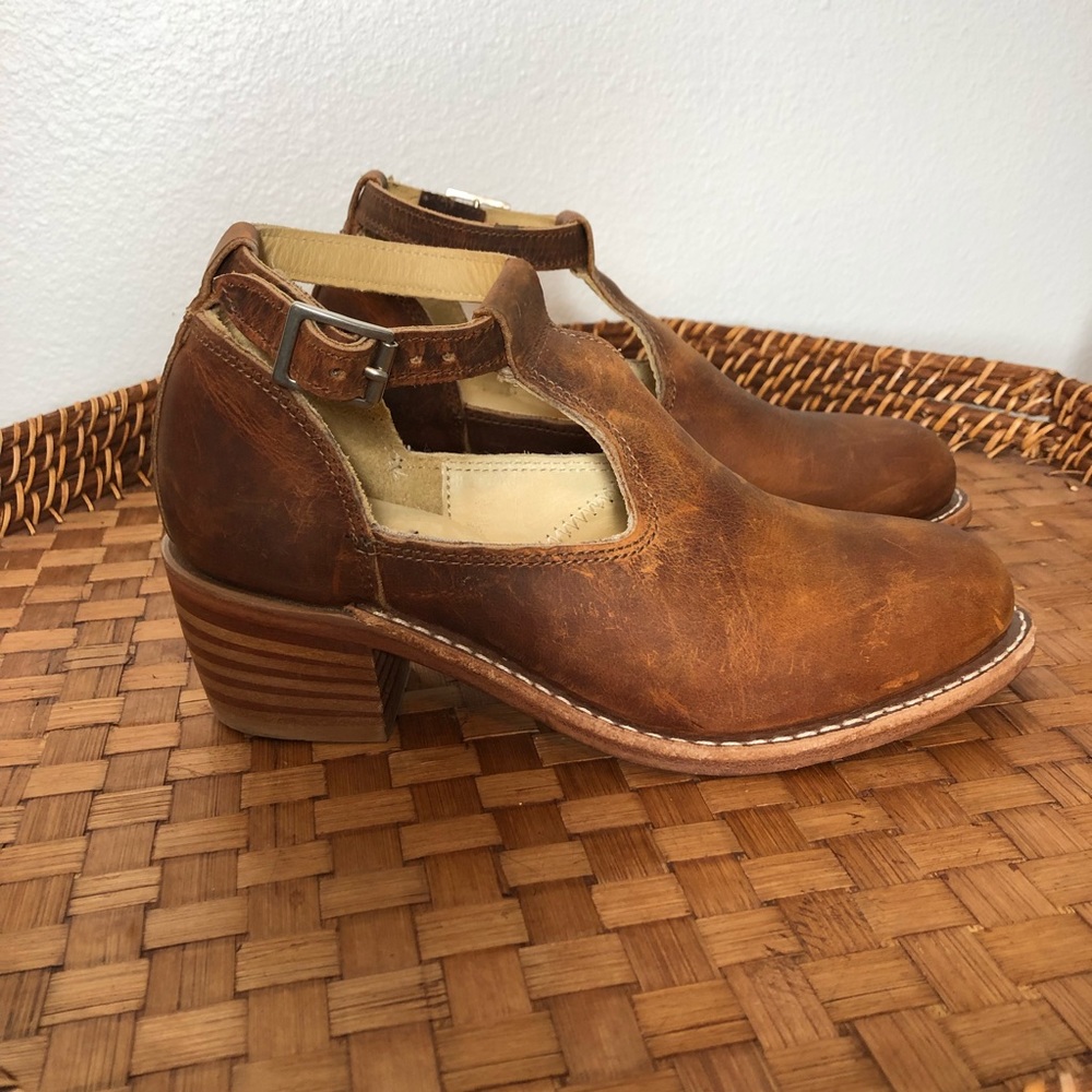 Red Wing Ida heeled boot rough and tough leather cognac cut out booties brown